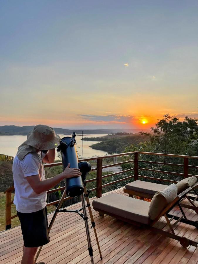 Chale Recanto - Ofuro, Banheira, Vista, Cachoeira E Lago Alexania Exteriör bild
